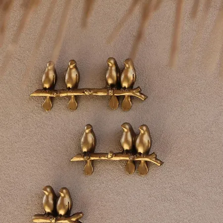 Roby's Boutique - Luxury *